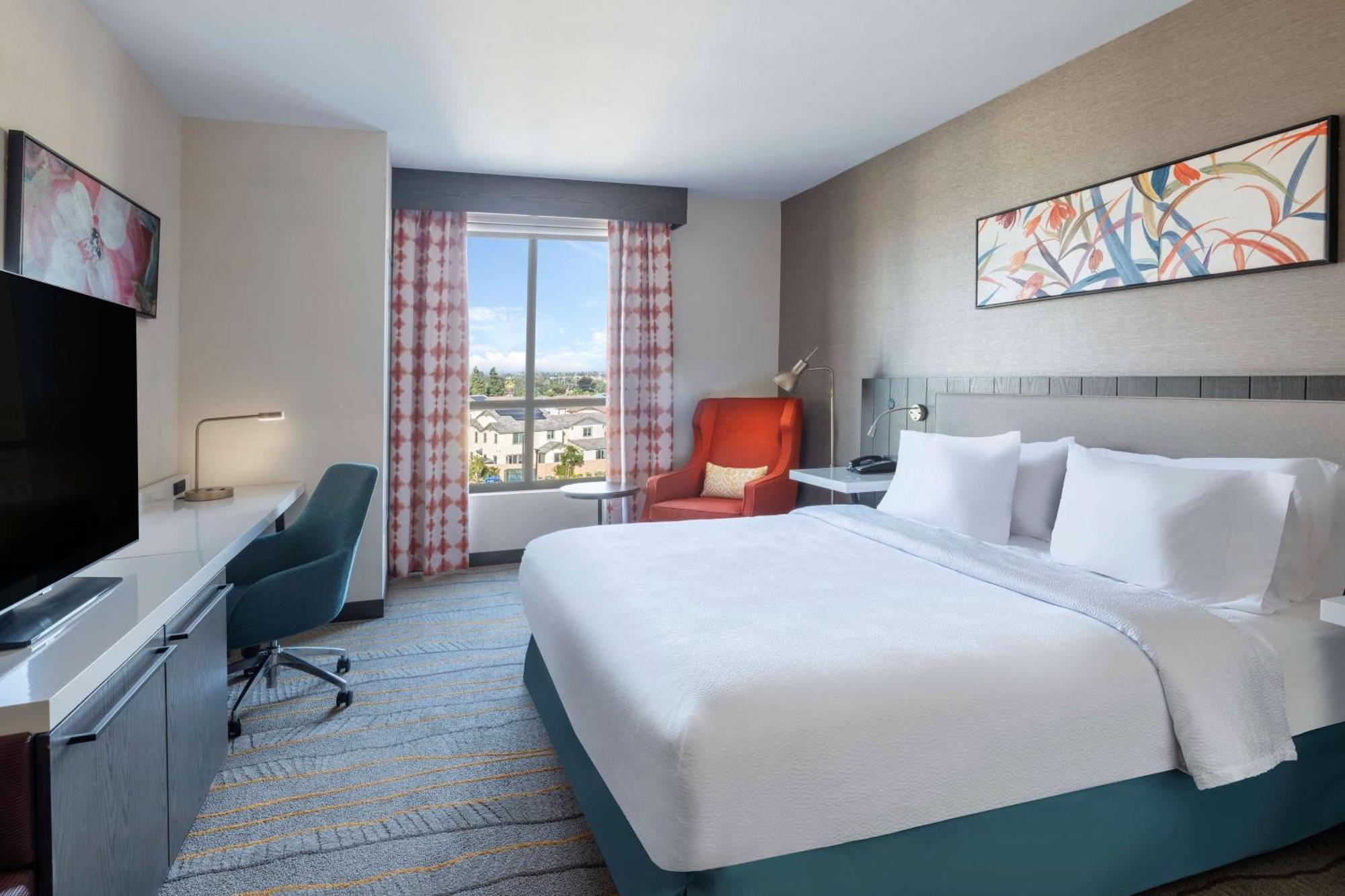 Hilton Garden Inn Pomona, Ca Esterno foto