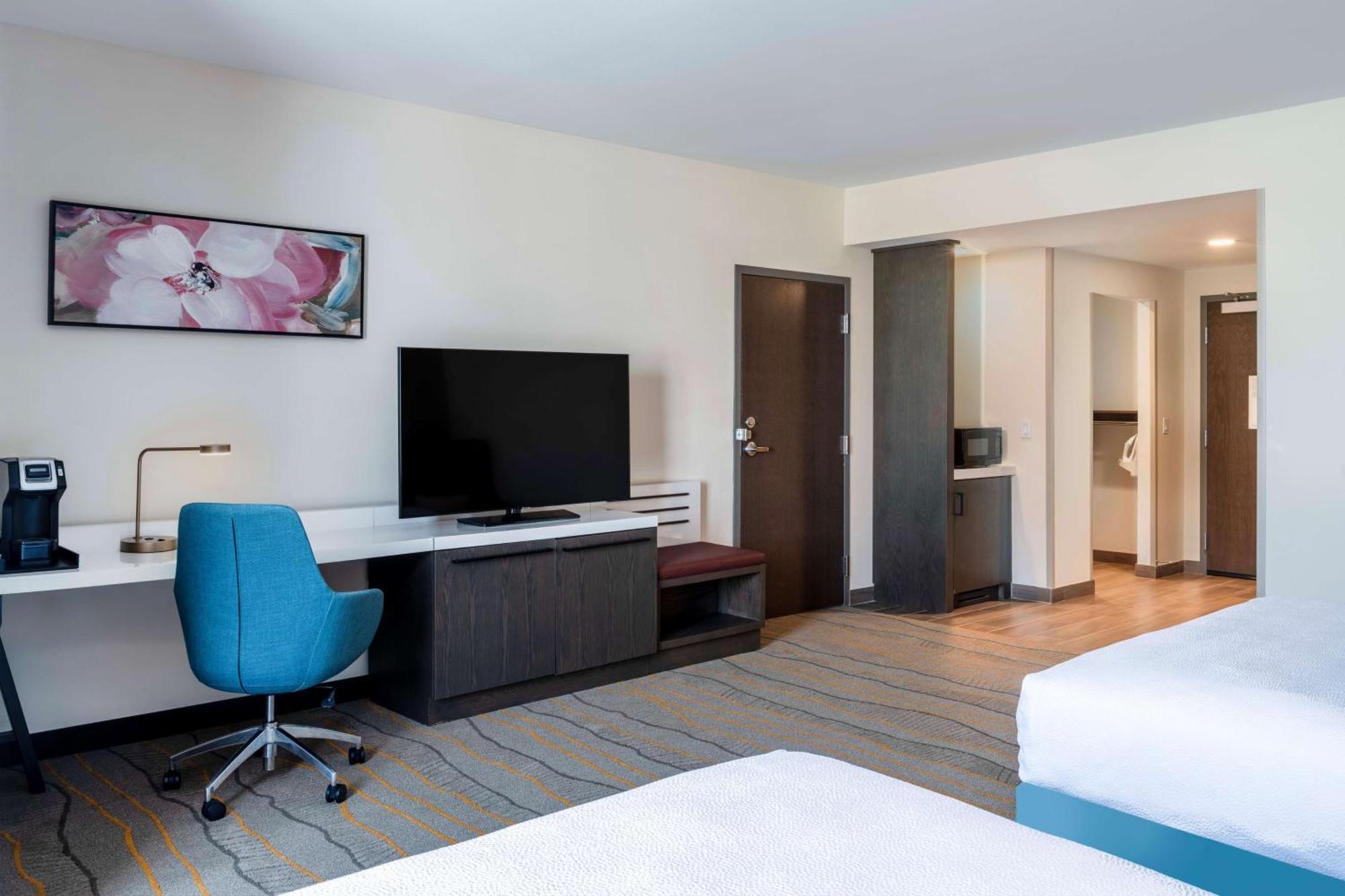 Hilton Garden Inn Pomona, Ca Esterno foto