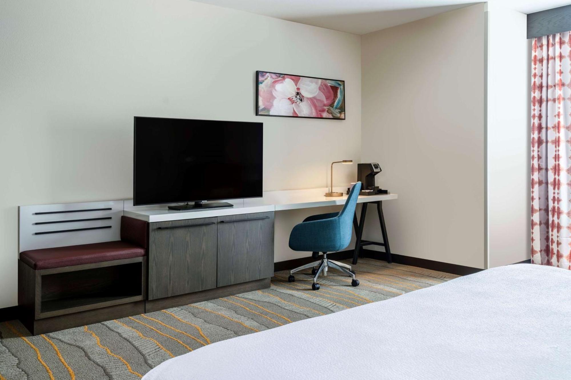 Hilton Garden Inn Pomona, Ca Esterno foto